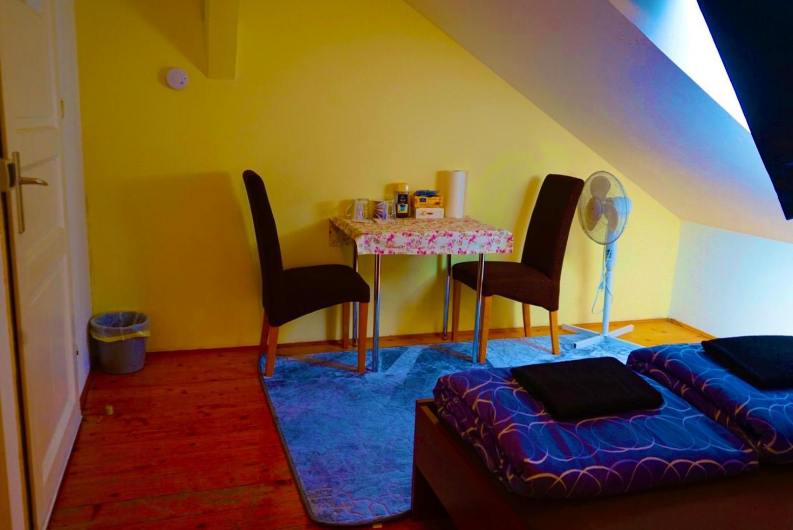Schoepfwerk Hostel 10 Bécs Kültér fotó